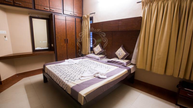 Raj Residency Hotel Pondicherry Exterior photo